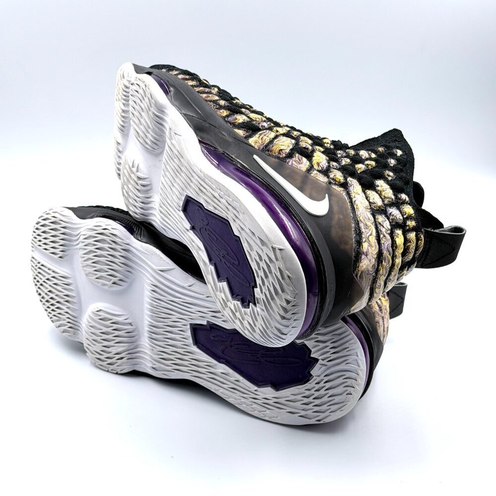 Nike LeBron 17 BG 'Lakers' - Picture 6 of 9